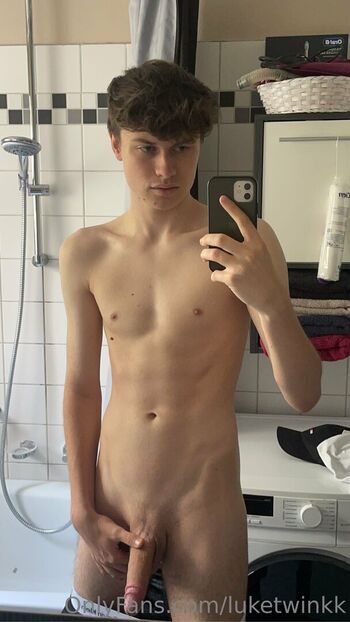 luketwinkk Leaked Nude OnlyFans (Photo 24)