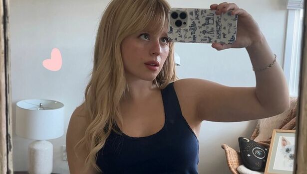 Lulu Wilson Leaked Nude OnlyFans (Photo 13)