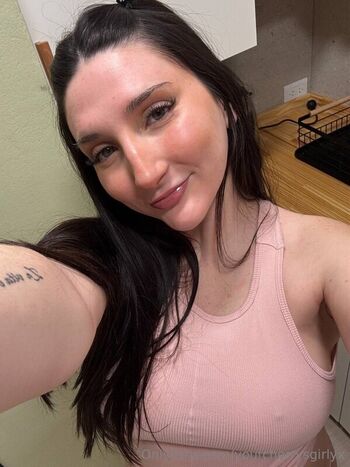 lunaluvx Leaked Nude OnlyFans (Photo 2)