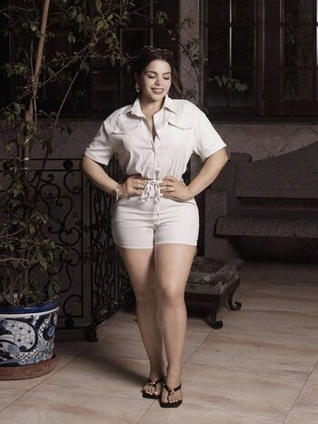 Lupita Cardoza Leaked Nude OnlyFans (Photo 2)