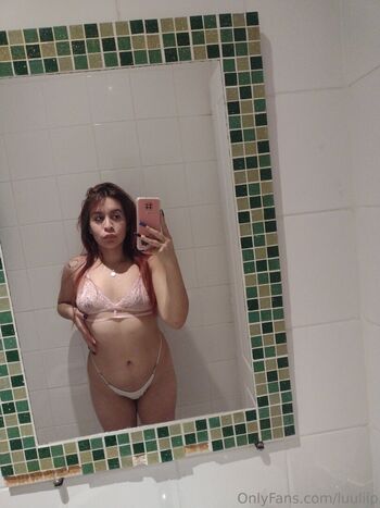 luuliip Leaked Nude OnlyFans (Photo 4)