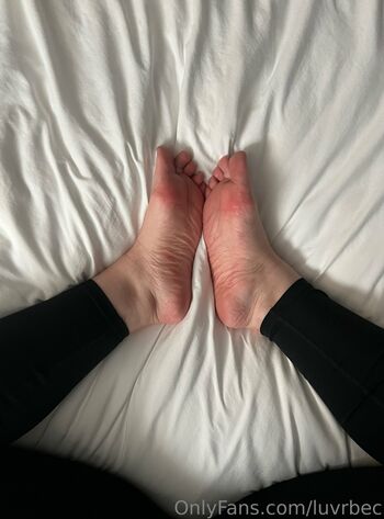 luvrbec Leaked Nude OnlyFans (Photo 3)