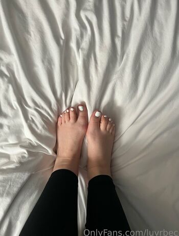 luvrbec Leaked Nude OnlyFans (Photo 6)