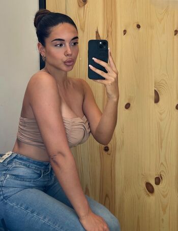 Lya Aylin