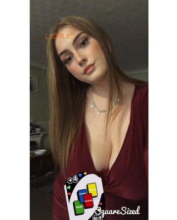 Lydia B Leaked Nude OnlyFans (Photo 17)
