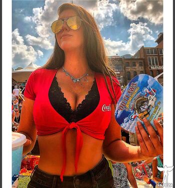 Lydia Hollis Leaked Nude OnlyFans (Photo 41)