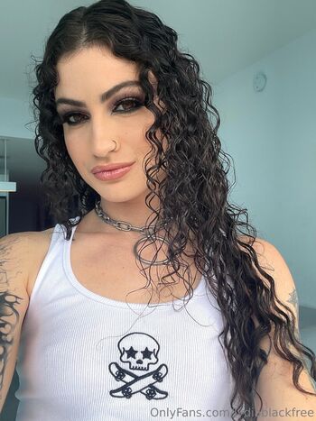 lydiablackfree Leaked Nude OnlyFans (Photo 22)