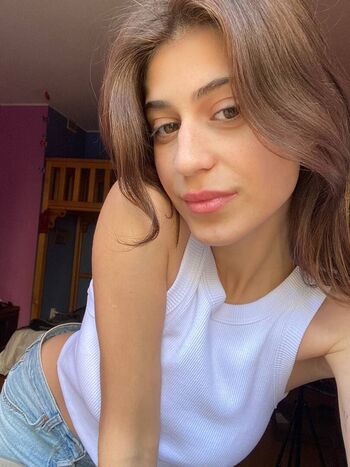 Lynn Leaked Nude OnlyFans (Photo 3)