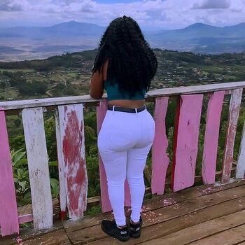 lynnb Leaked Nude OnlyFans (Photo 1)