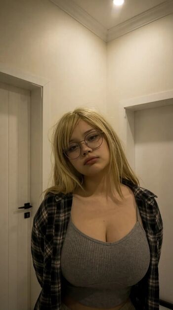 Lynnda.cos