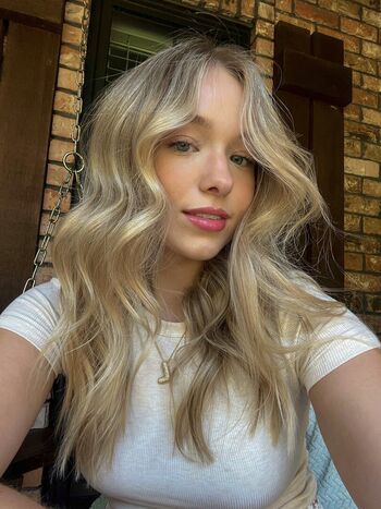 Lynzie Fulton Leaked Nude OnlyFans (Photo 5)