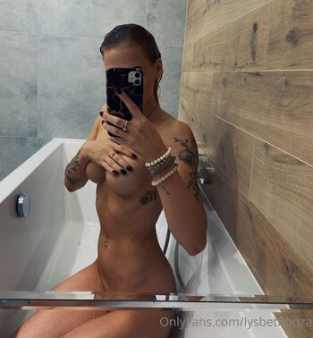 LysbethB Leaked Nude OnlyFans (Photo 46)