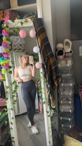 m.ae.3 Leaked Nude OnlyFans (Photo 92)