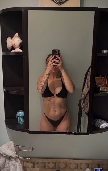Maddyalivia Leaked Nude OnlyFans (Photo 1)