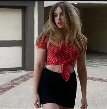 Madeleine Byrne Leaked Nude OnlyFans (Photo 11)