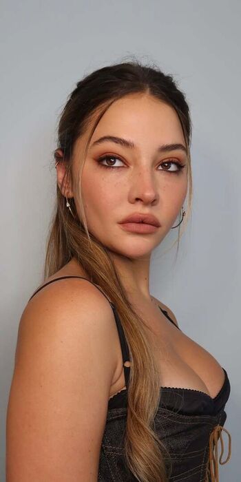 Madelyn Cline