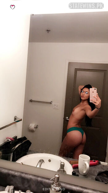 Madelyn Karoub Leaked Nude OnlyFans (Photo 27)