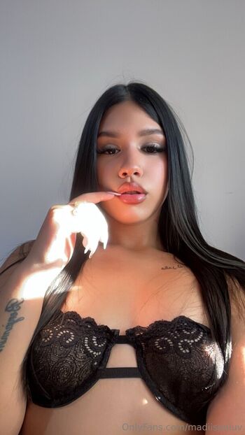 madiisonluv Leaked Nude OnlyFans (Photo 21)