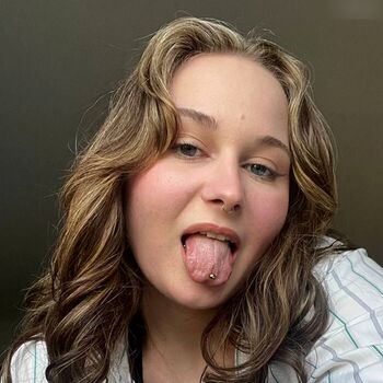 Madison Hobbs