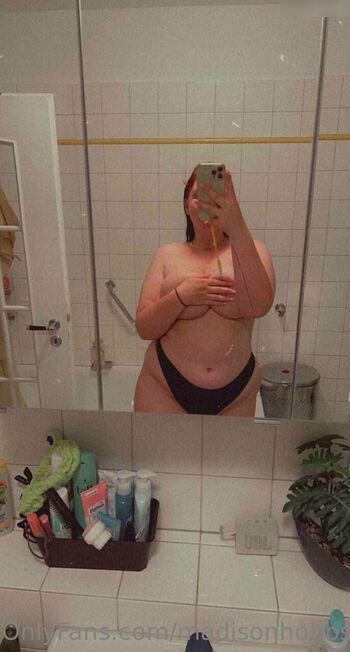 Madison Hobbs Leaked Nude OnlyFans (Photo 20)
