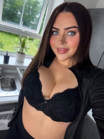 madixeliza Leaked Nude OnlyFans (Photo 8)