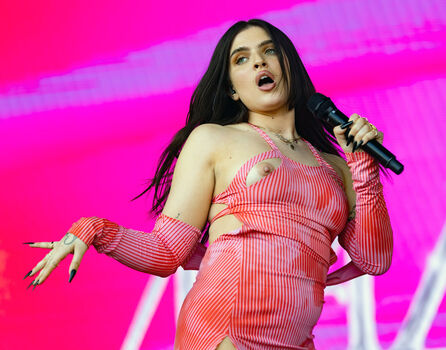 Mae Muller Leaked Nude OnlyFans (Photo 60)