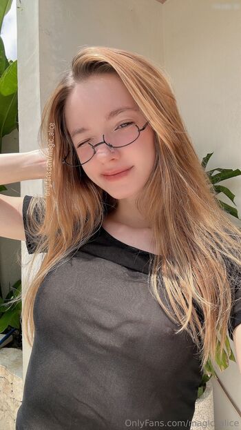 magic_alice Leaked Nude OnlyFans (Photo 400)