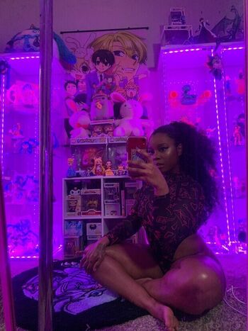 Maibunnii Leaked Nude OnlyFans (Photo 4)