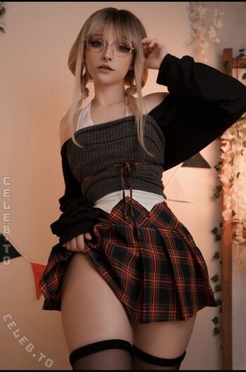Maidmana Leaked Nude OnlyFans (Photo 23)