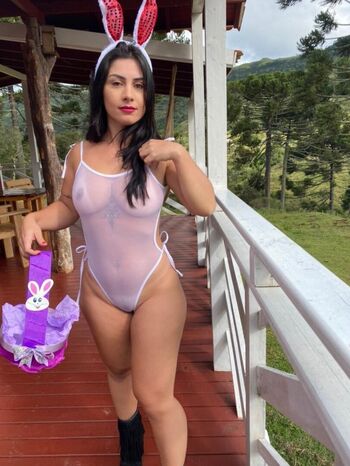 Maira Pedroso Leaked Nude OnlyFans (Photo 13)