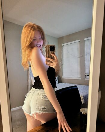 Makenna Kelly