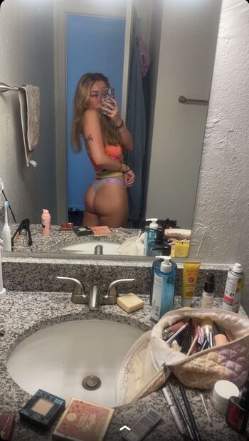 Makiya Epley Leaked Nude OnlyFans (Photo 2)