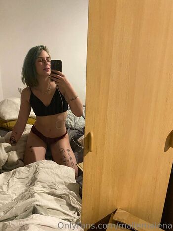 Malena Rutter Leaked Nude OnlyFans (Photo 26)