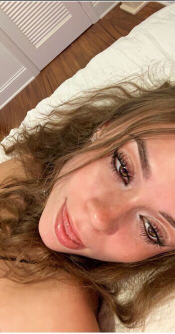 Mandi.brink Leaked Nude OnlyFans (Photo 8)