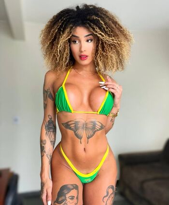 Marcelle Brito Leaked Nude OnlyFans (Photo 1)