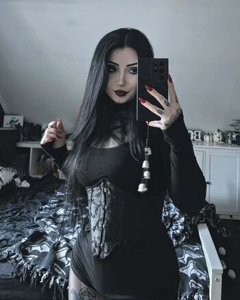 Marciasrarcia Leaked Nude OnlyFans (Photo 1)