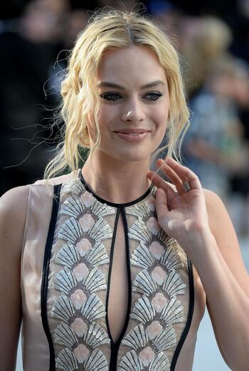 Margot Robbie
