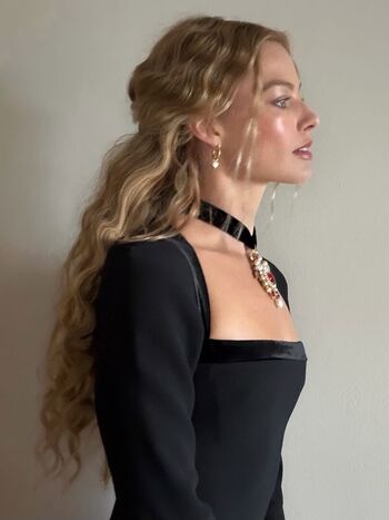 Margot Robbie