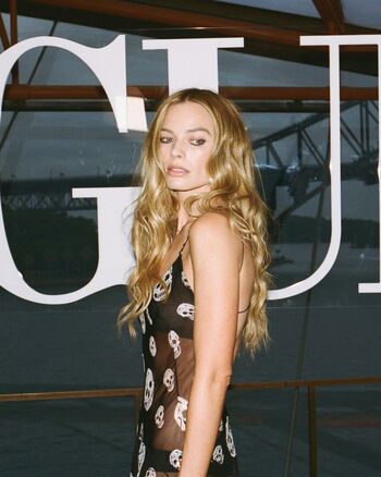 Margot Robbie