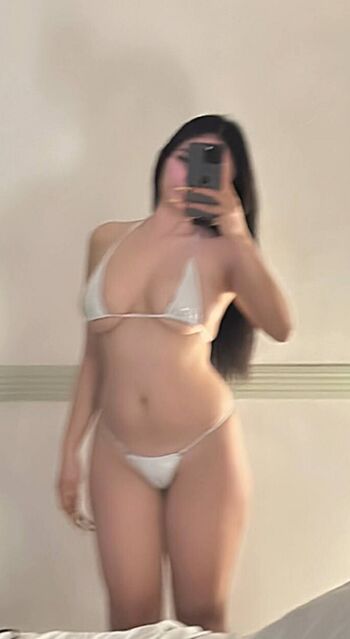 Mari Cabrera Leaked Nude OnlyFans (Photo 20)