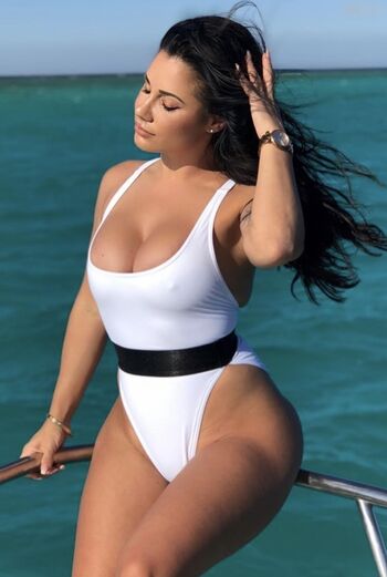Maria Bell