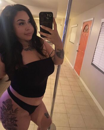 Mariah Hernandez Leaked Nude OnlyFans (Photo 5)