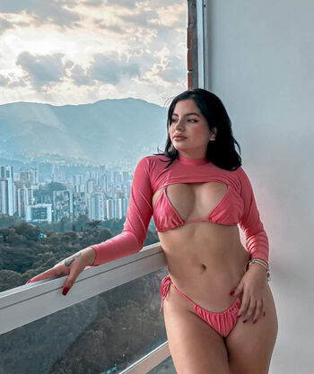 Marian Corrales Leaked Nude OnlyFans (Photo 2)