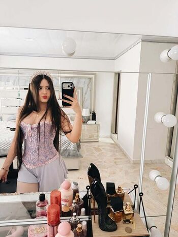 Mariana Hincapie Leaked Nude OnlyFans (Photo 6)