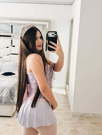 Mariana Hincapie Leaked Nude OnlyFans (Photo 11)