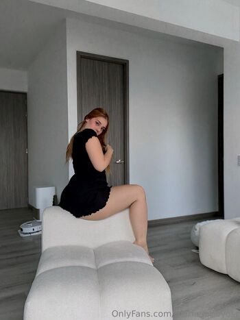 Marianahoyosr Leaked Nude OnlyFans (Photo 17)