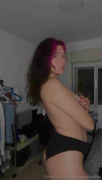 Marianananana Leaked Nude OnlyFans (Photo 26)
