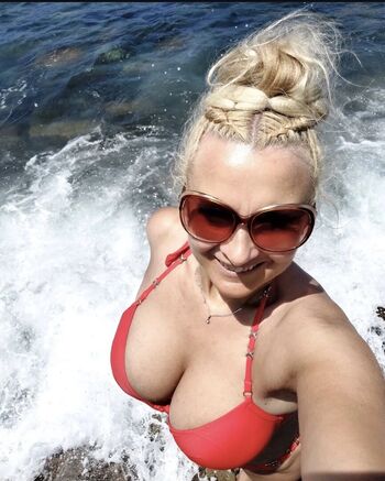 Mariearyan Leaked Nude OnlyFans (Photo 7)