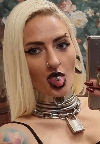 Martaklinta Leaked Nude OnlyFans (Photo 8)