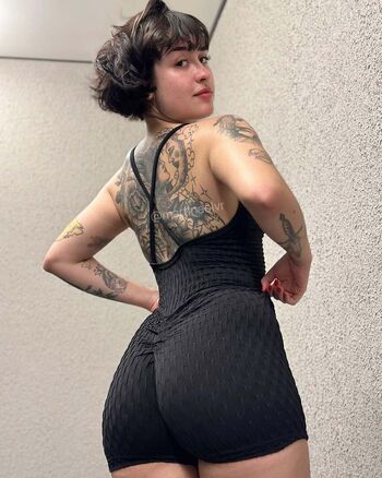 martina.oliveira Leaked Nude OnlyFans (Photo 6)